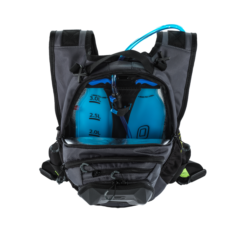 Load image into Gallery viewer, OGIO DAKAR 3L Hydration Pack
